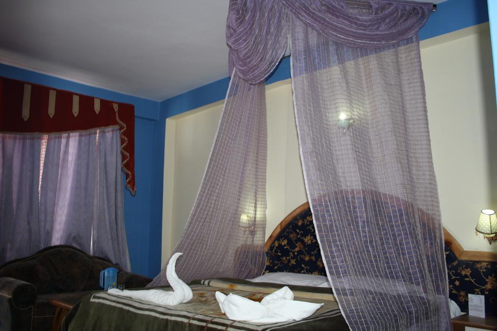 Hotel Ocean Blue Manali Exterior photo